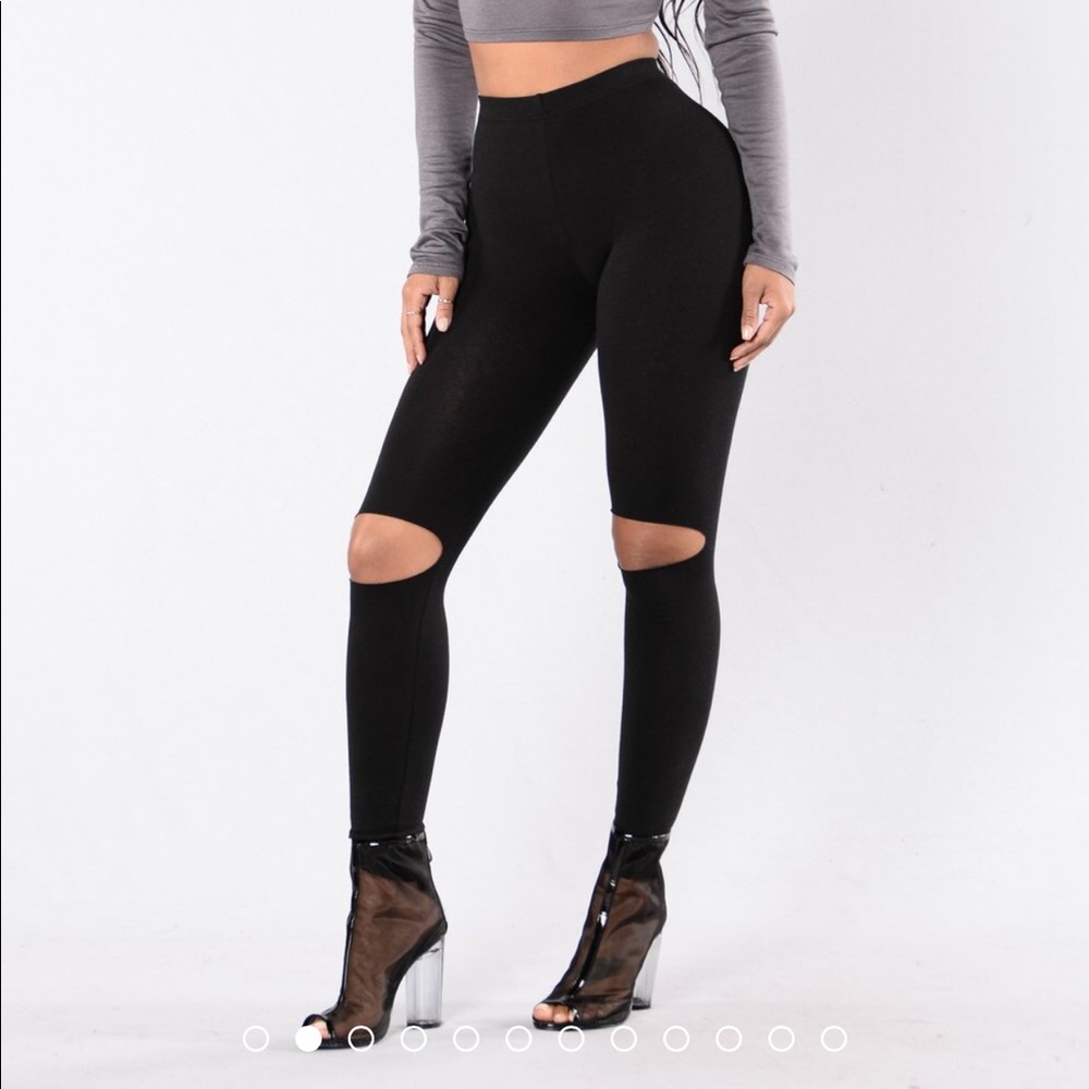 Fashion nova knee cut leggings